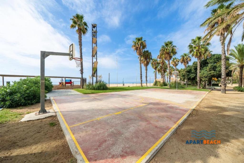 Apartbeach Novelty Climatizado Y Vistas Playa Salou Exterior photo